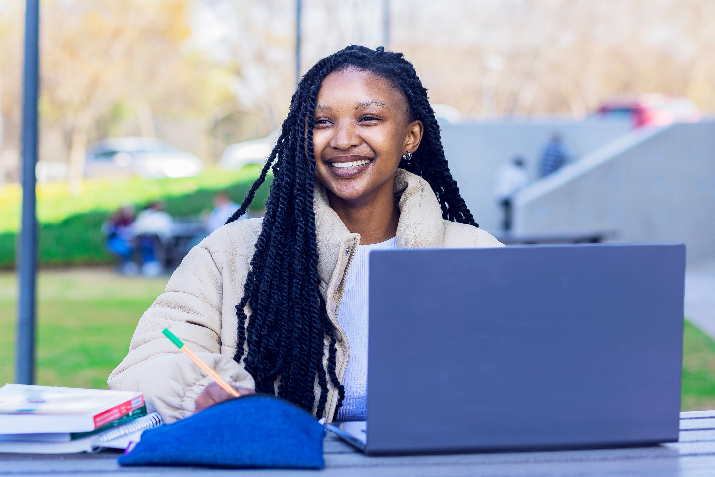 Experience Hybrid Learning at Eduvos