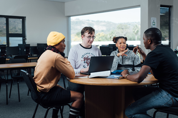 Higher Certificate in Business Management: Digital Banking